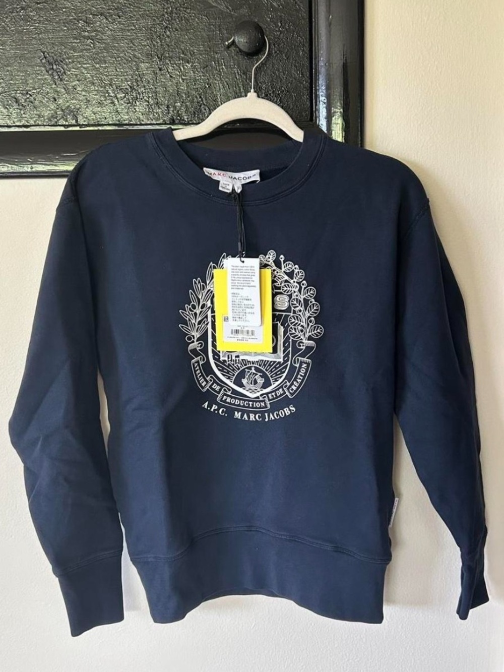 BNWT Marc Jacobs Navy Crewneck with Crest Graphic